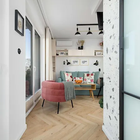Stylish With Garden And Parking In By Renters * Żywiec