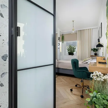 Daire Stylish With Garden And Parking In By Renters Żywiec