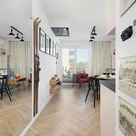 Stylish With Garden And Parking In By Renters Daire Żywiec