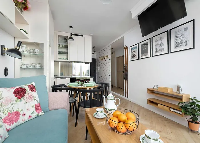 アパート Stylish With Garden And Parking In By Renters Żywiec