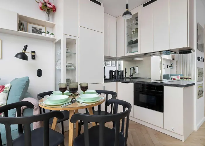 Apartmán Stylish With Garden And Parking In By Renters