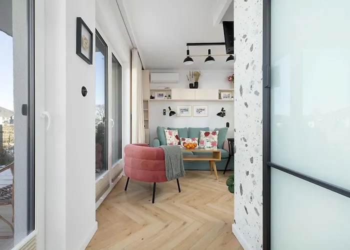 Stylish With Garden And Parking In By Renters * Żywiec